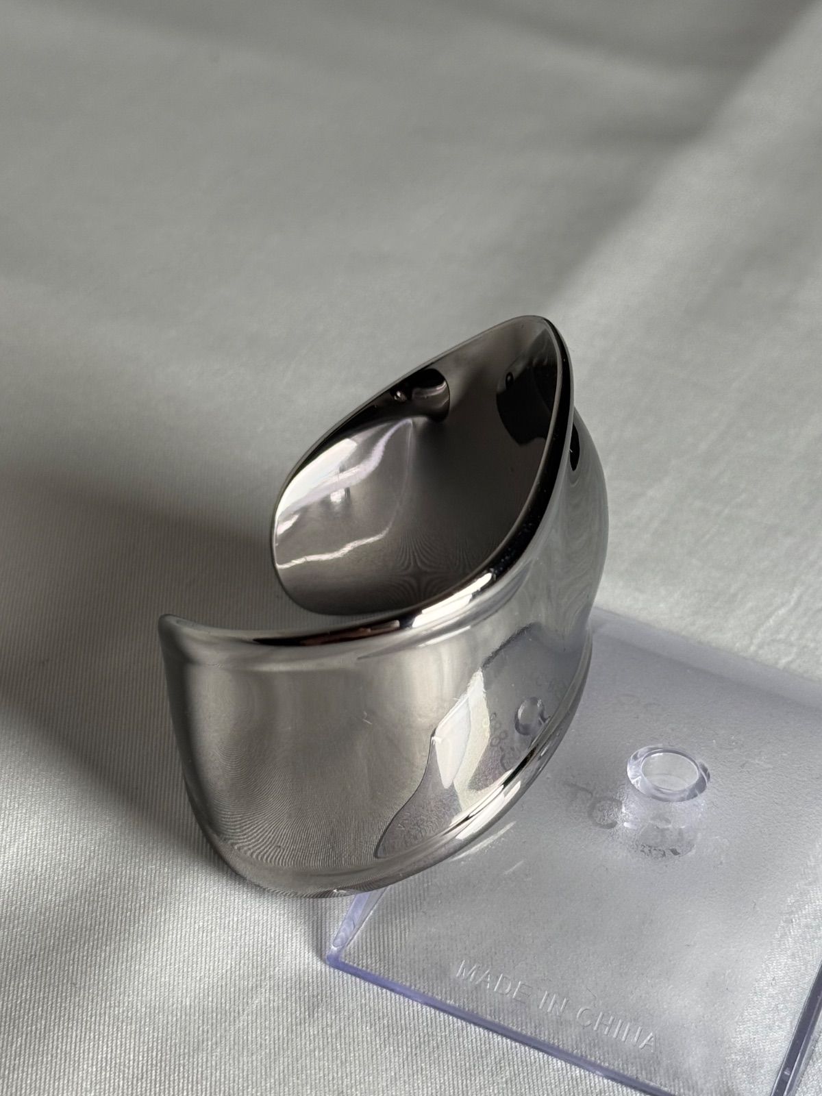 TIFFANY＆CO. エルサ・ペレッティ™ ボーン カフ ルテニウム - メルカリ