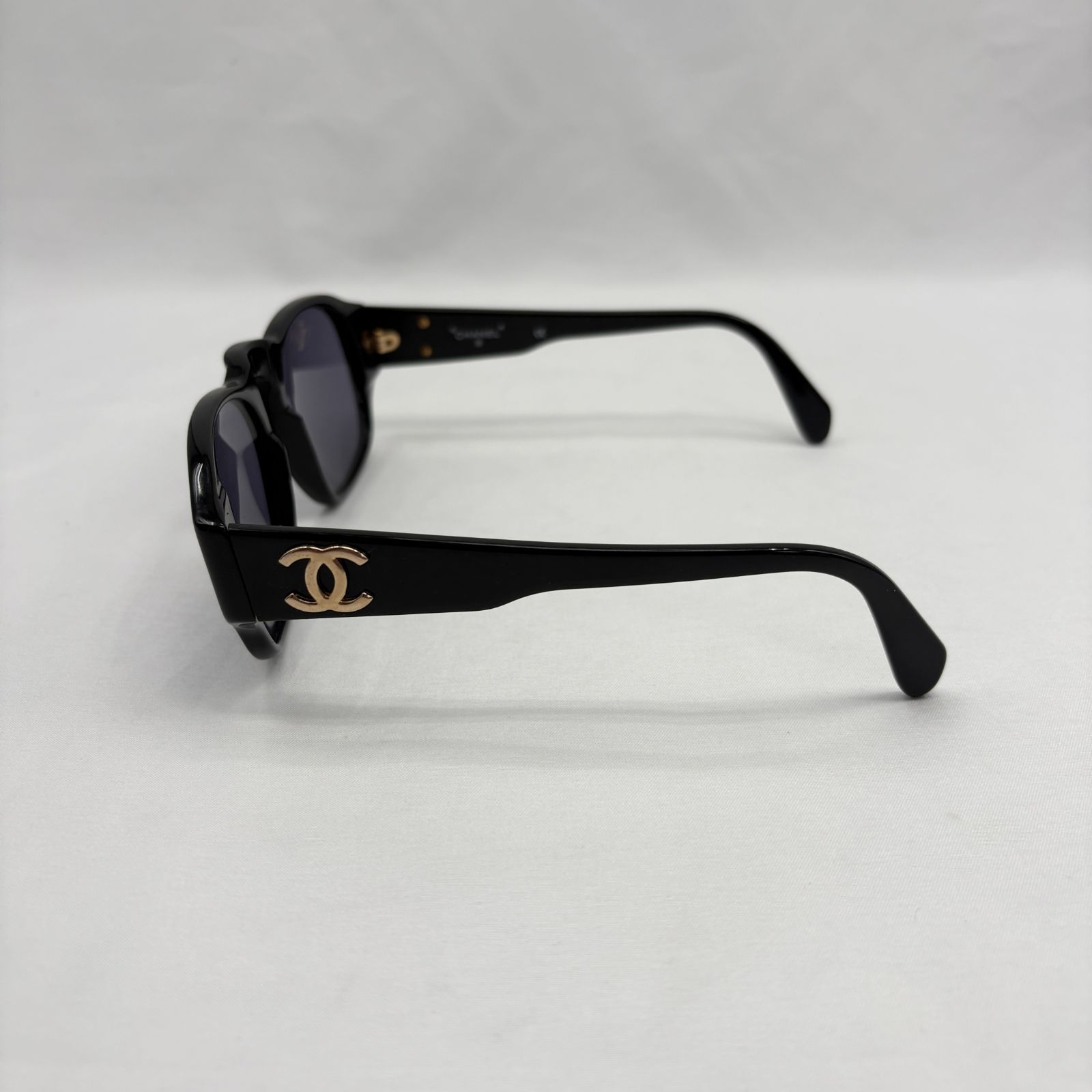 CHANEL シャネル サングラス ココマーク 金具 ゴールド ロゴ