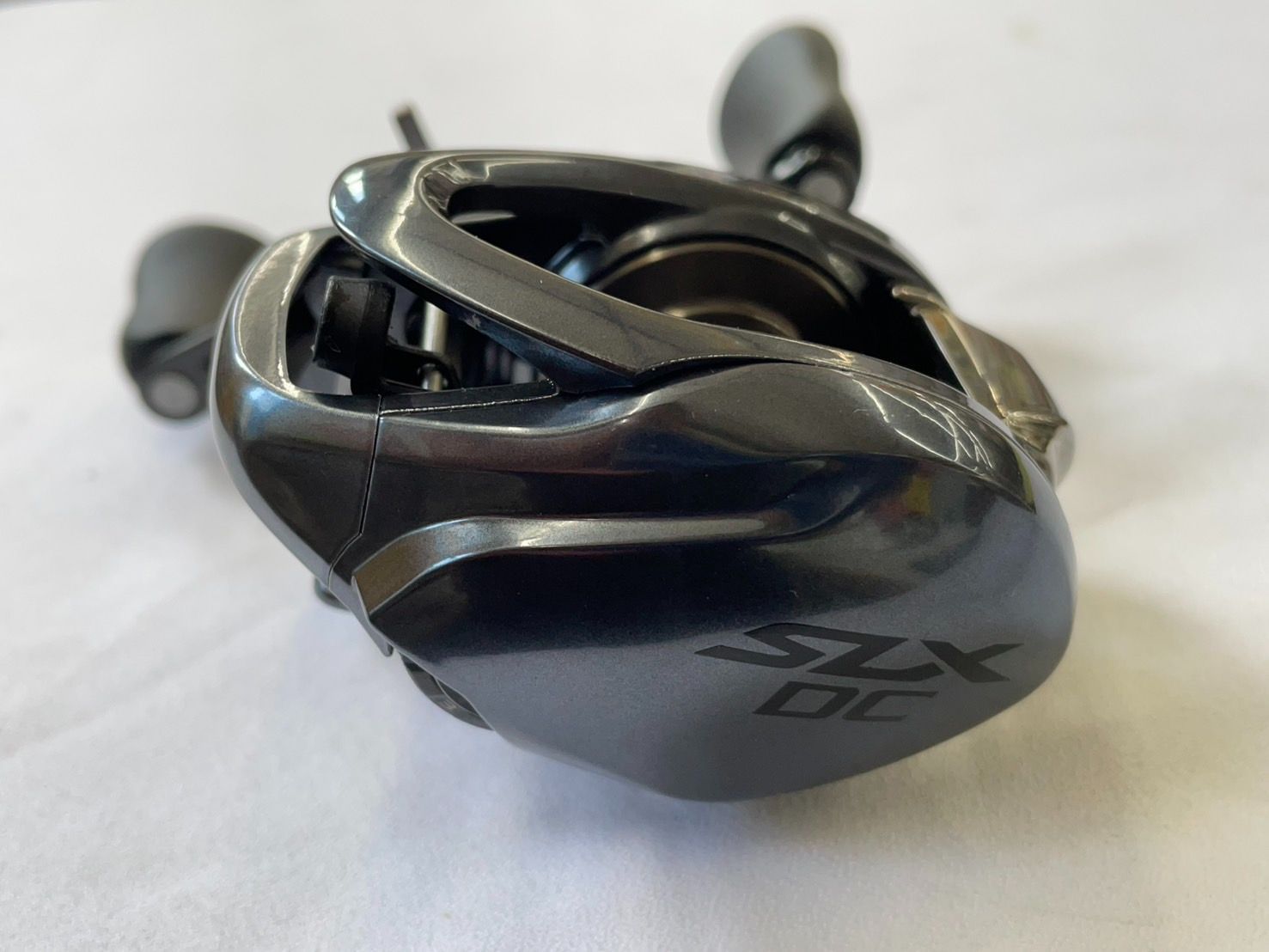 極美品 シマノ SLX DC XT70XG 右巻き ブラックバス