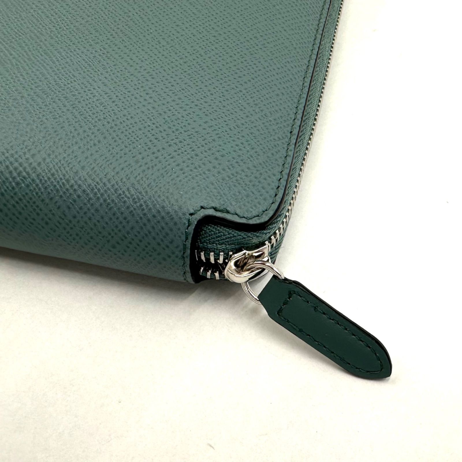 ★鑑定済★美品★Panama★ジップノートホルダー★レザー★A4★★クラッチ★ ☆美品☆Panama☆ジップノートホルダー☆レザー☆A4クラッチ