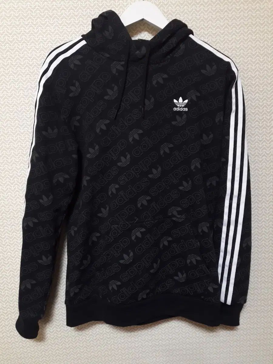 お勧め adidas(アディダス) フード M