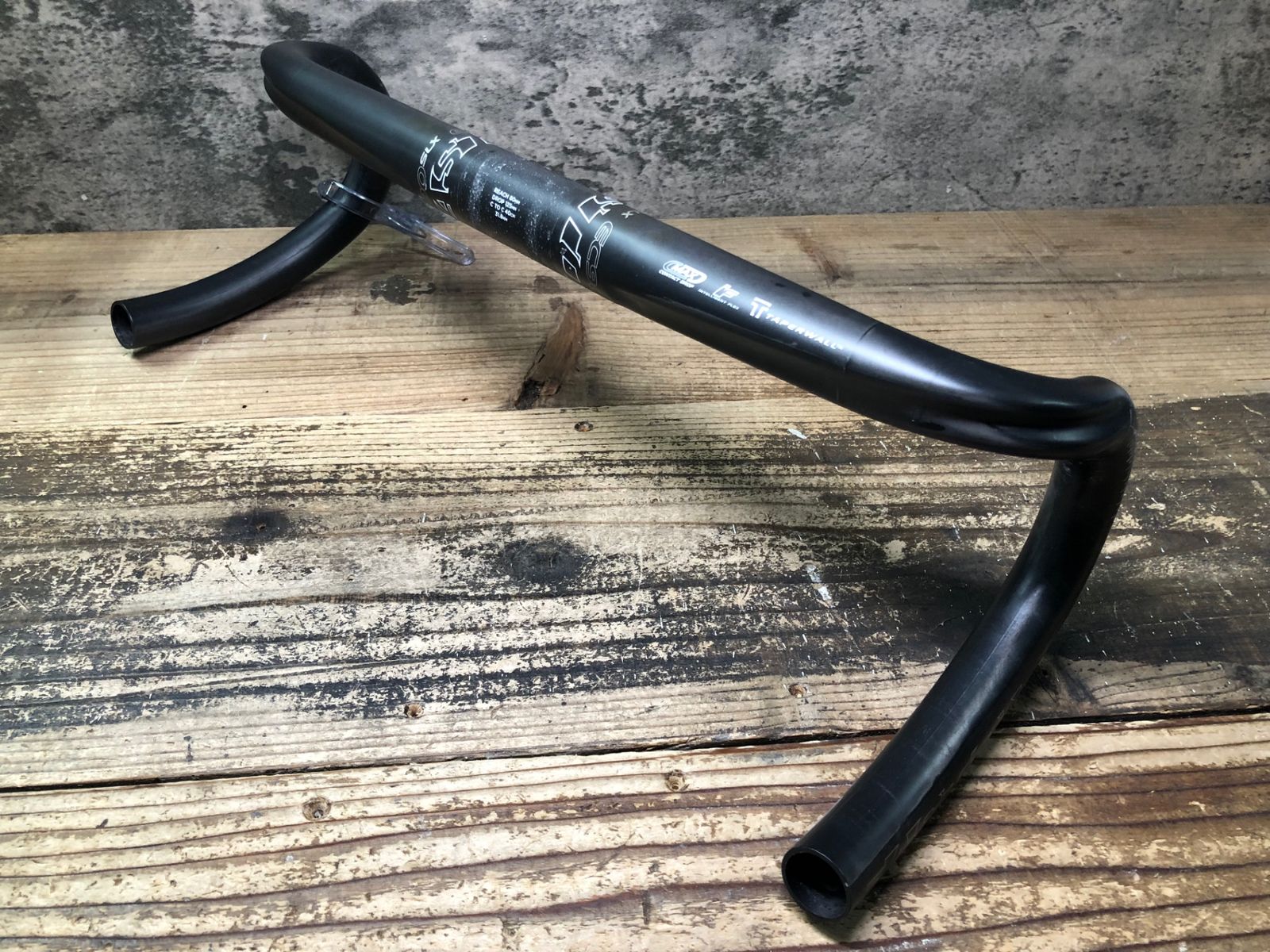 JK192 イーストン EASTON EC90 SLX カーボン ドロップハンドル ブラケットC-C400mm Φ31.8 凹み
