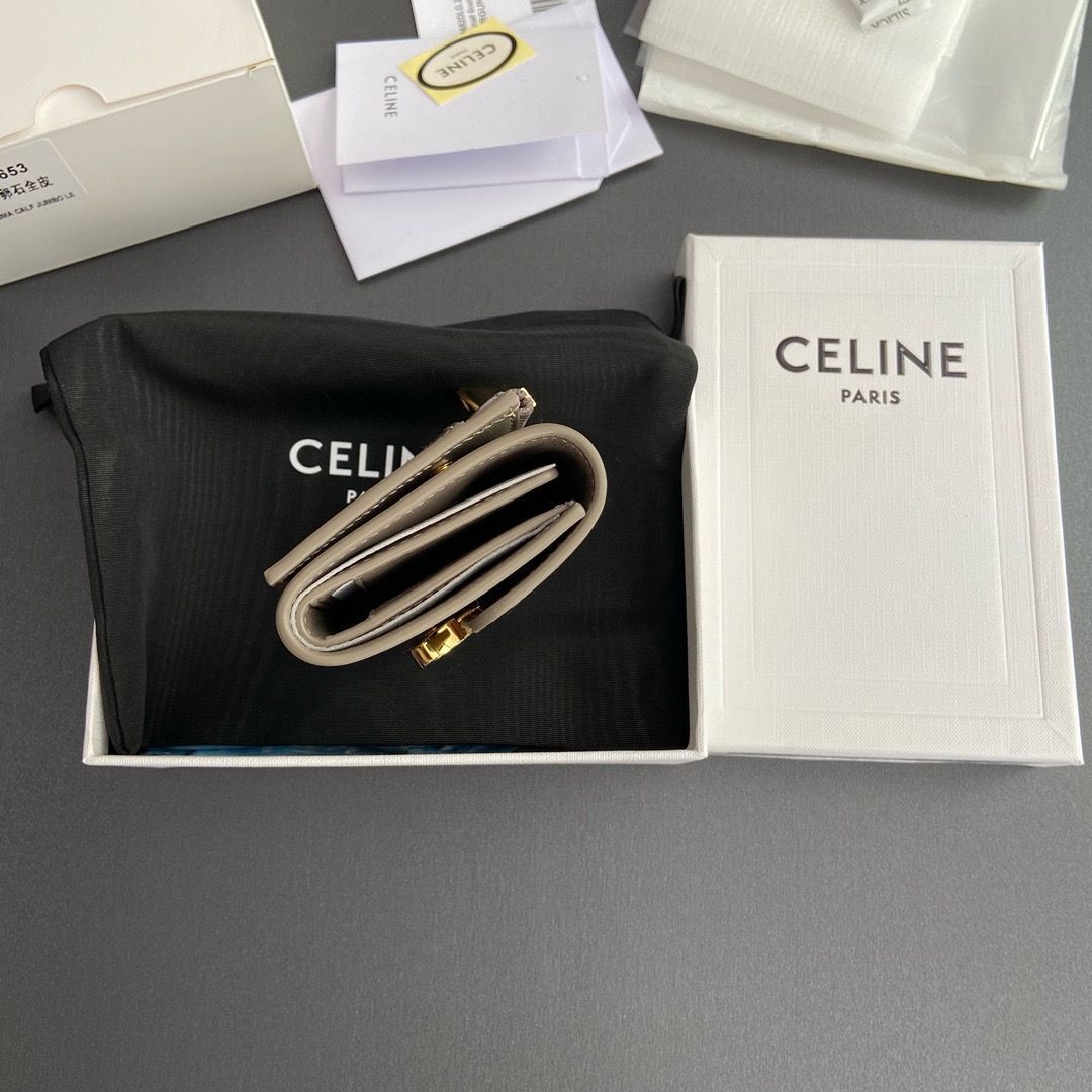 美品CELINE トリオンフ 折り財布