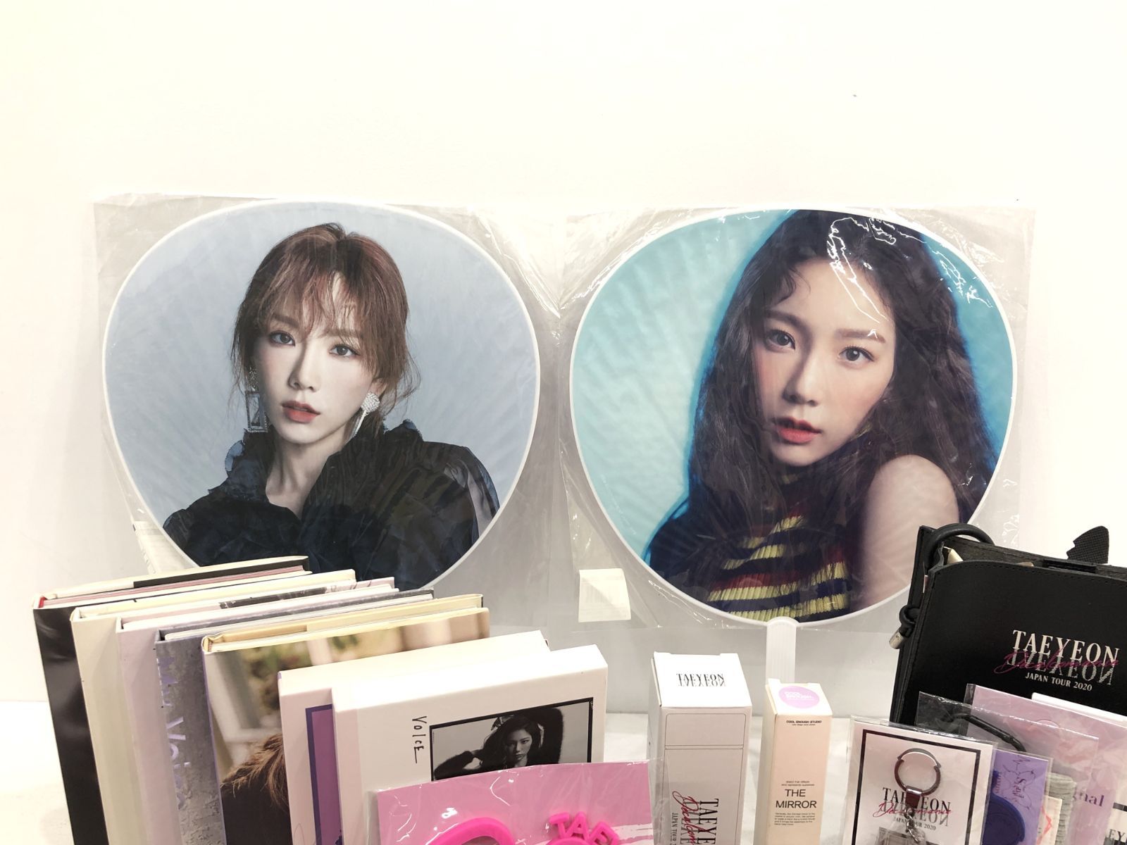 少女時代 テヨン まとめ売り 小牧店】少女時代 テヨン CD/グッズセット ※ばら売り不可【T353-1746