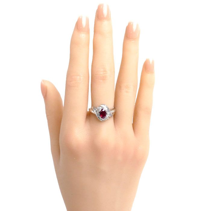 Pt900プラチナ リング・指輪 ルビー0.72ct ダイヤモンド0.55ct 11号 