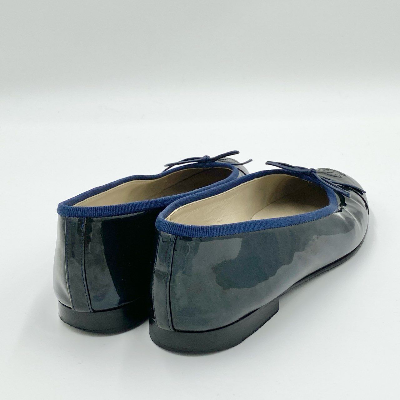 1i4 CHANEL シャネル エナメル バレエシューズ G02819 36 1/2 ブラック 