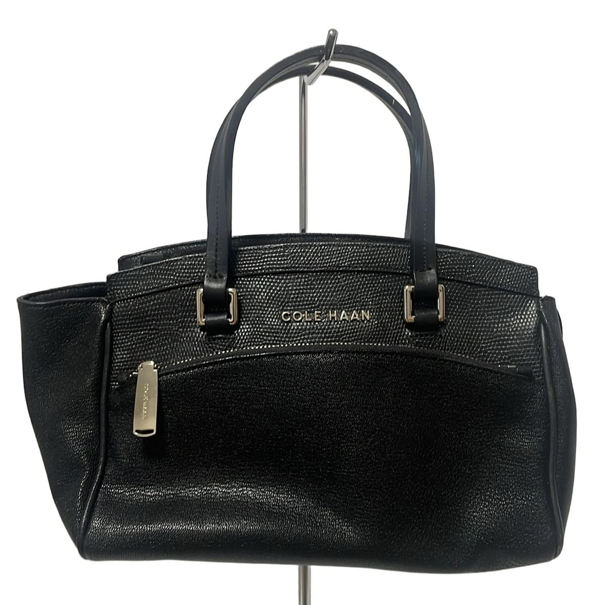 COLE HAAN(コールハーン) ハンドバッグ - 黒 ラメ/型押し加工