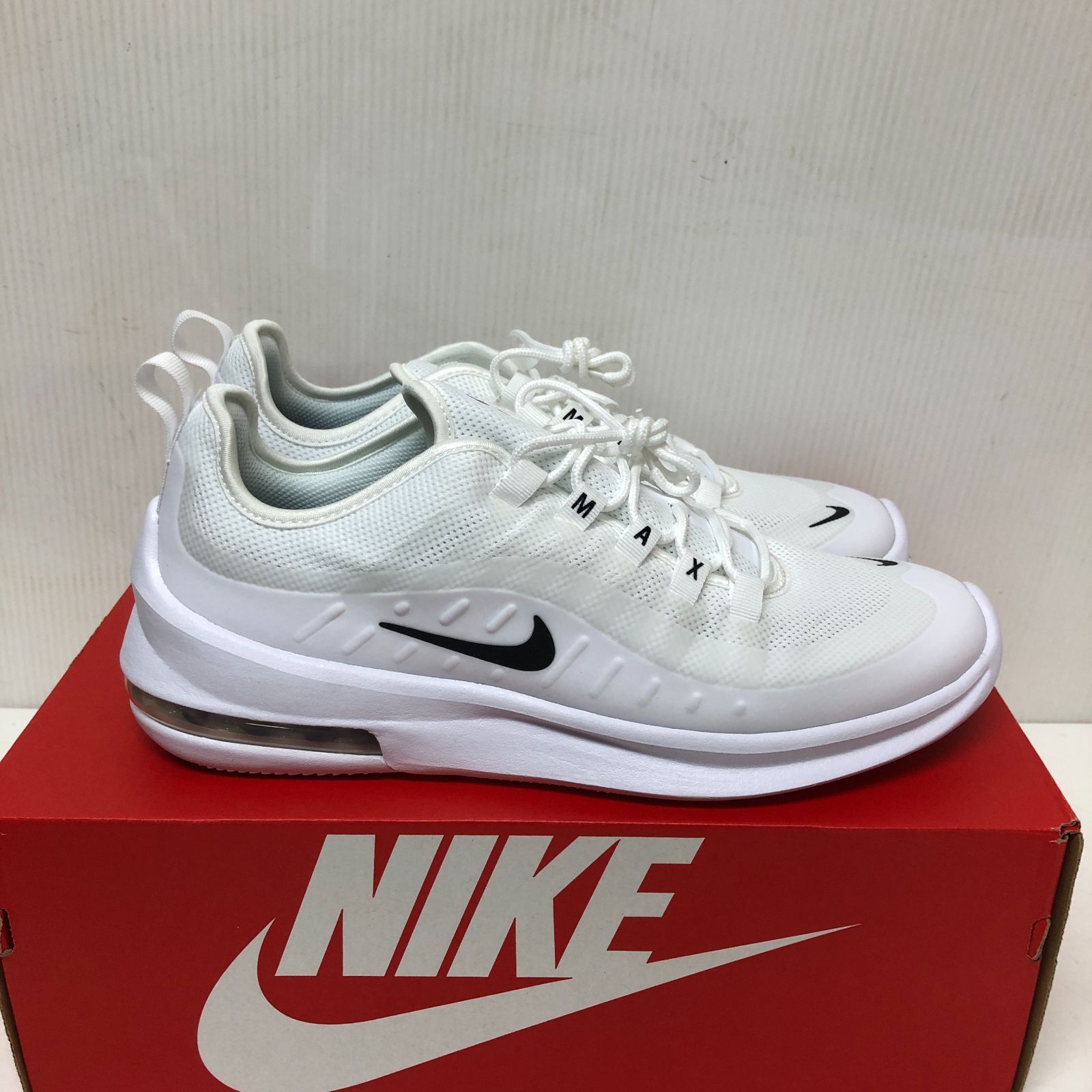 NIKE エアー　28センチ S-54 ナイキ NIKE エア マックス アクシス AA2146-100 28cm Air