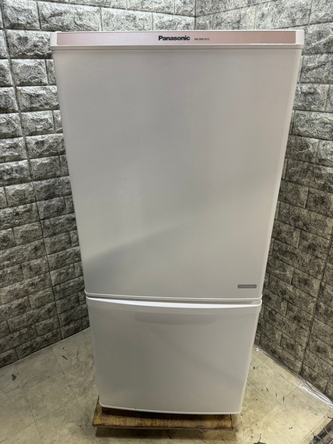 美品 中古★パナソニック 138L 冷蔵庫【NR-BW147C】 美品 中古☆パナソニック 138L 冷蔵庫【NR-BW147C】 - メルカリ
