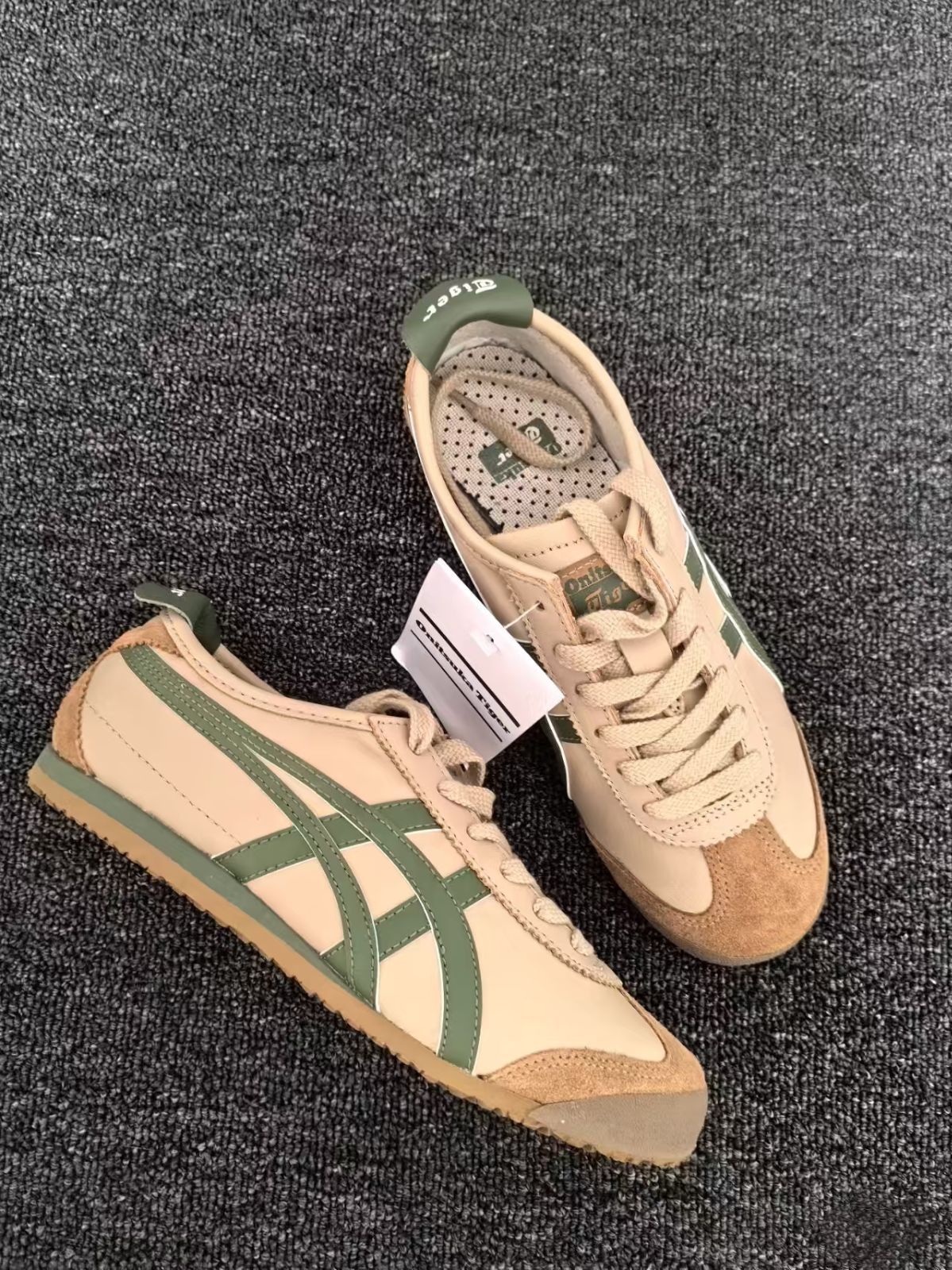 Onitsuka Tiger MEXICO 66 ネイビー スニーカー 楽天市場】【公式ショップ】MEXICO 66 SLIP-ON Onitsuka Tiger