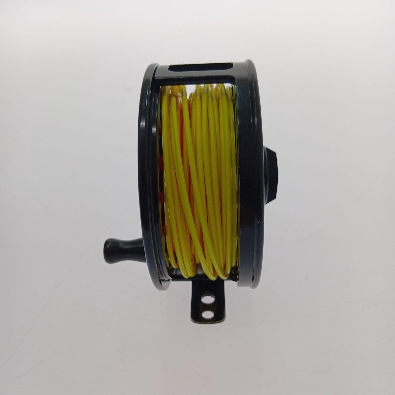 フライリール cortland USA Embassy 80 □□ フライリール CORTLAND USA EMBASSY80 本体のみ やや傷や汚れあり