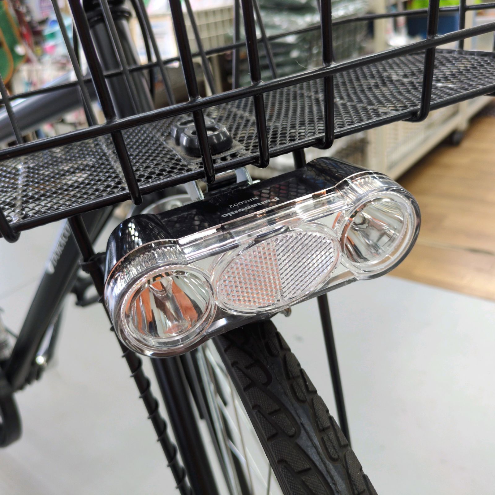 J203 ☆比較的ｷﾚｲ☆スポーツ軽快自転車☆DORACO CROSS☆LEDオート☆6段