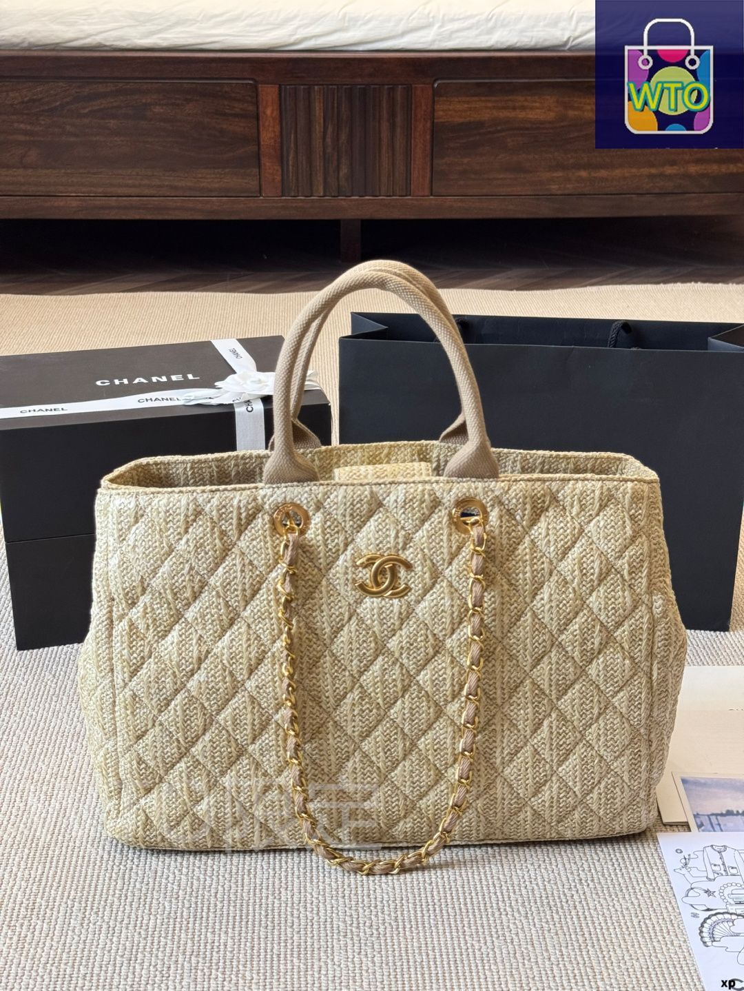 CHANEL ベージュ ストロー パーティーバッグ CHANEL ベージュ ストロー パーティーバッグ CHANEL ベージュ