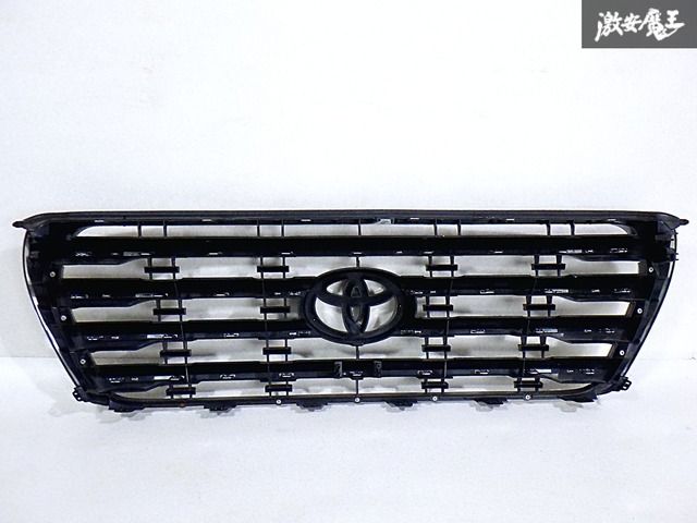 【トヨタ純正】ランクル 200系 ラジエータグリル 53101-60500 トヨタ純正】ランクル 200系 ラジエータグリル 53101-60500