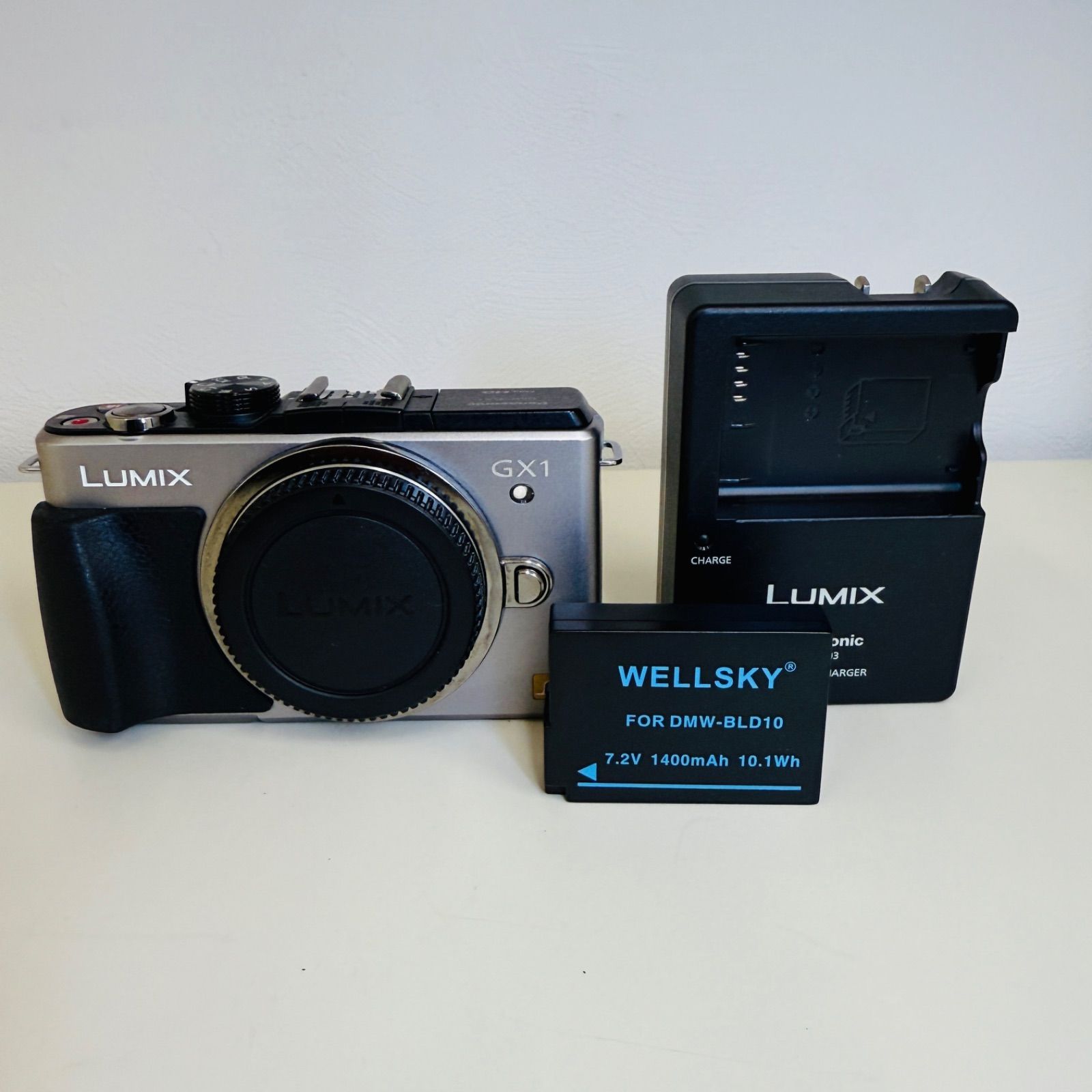 美品】パナソニック Panasonic LUMIX DMC-GX1-S ボディ ブレード 