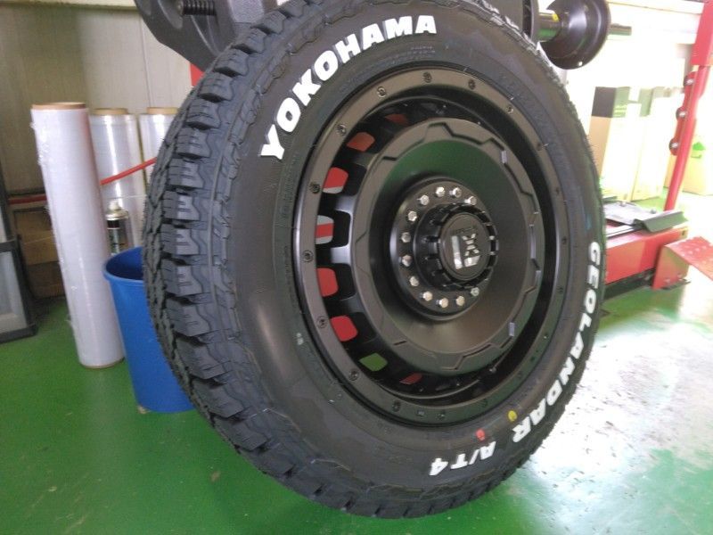 215|65R16