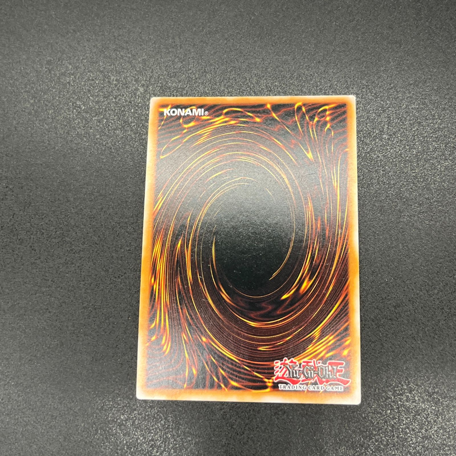 遊戯王 強欲で貪欲な壺/コレクターズ/英語/EU版 A2 - メルカリ