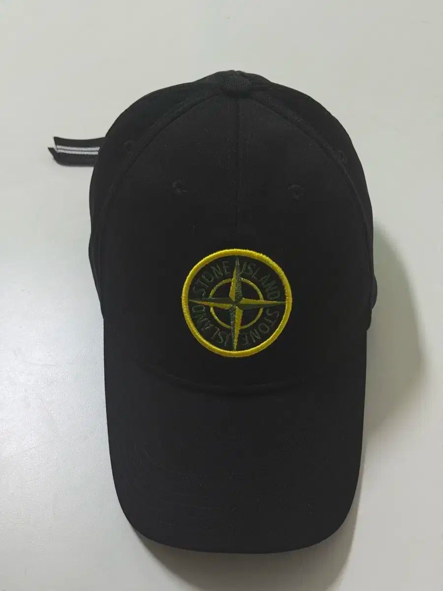 STONE  ストーンアイランド キャップ ブラック STONE ISLAND(ストーンアイランド) ボールキャップ ブラック