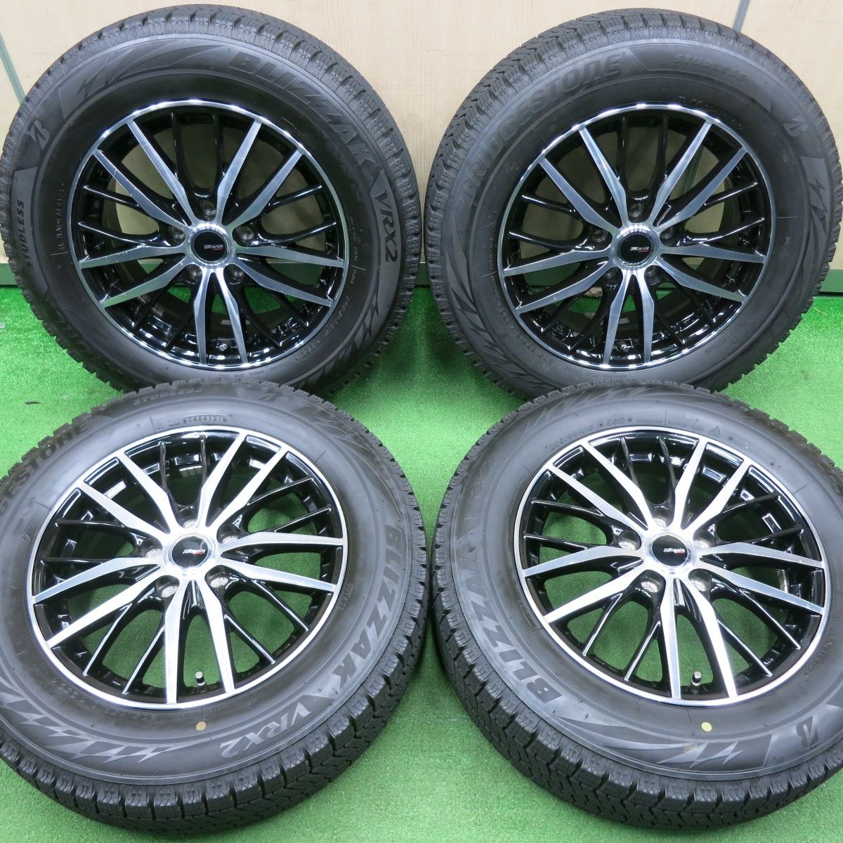 [送料無料] バリ溝！21年！9.5分スタッドレス 205/65R16 ブリヂストン ブリザック VRX2 Galeria GM01 ガレリア 16インチ PCD114.3/5H5011902NJス