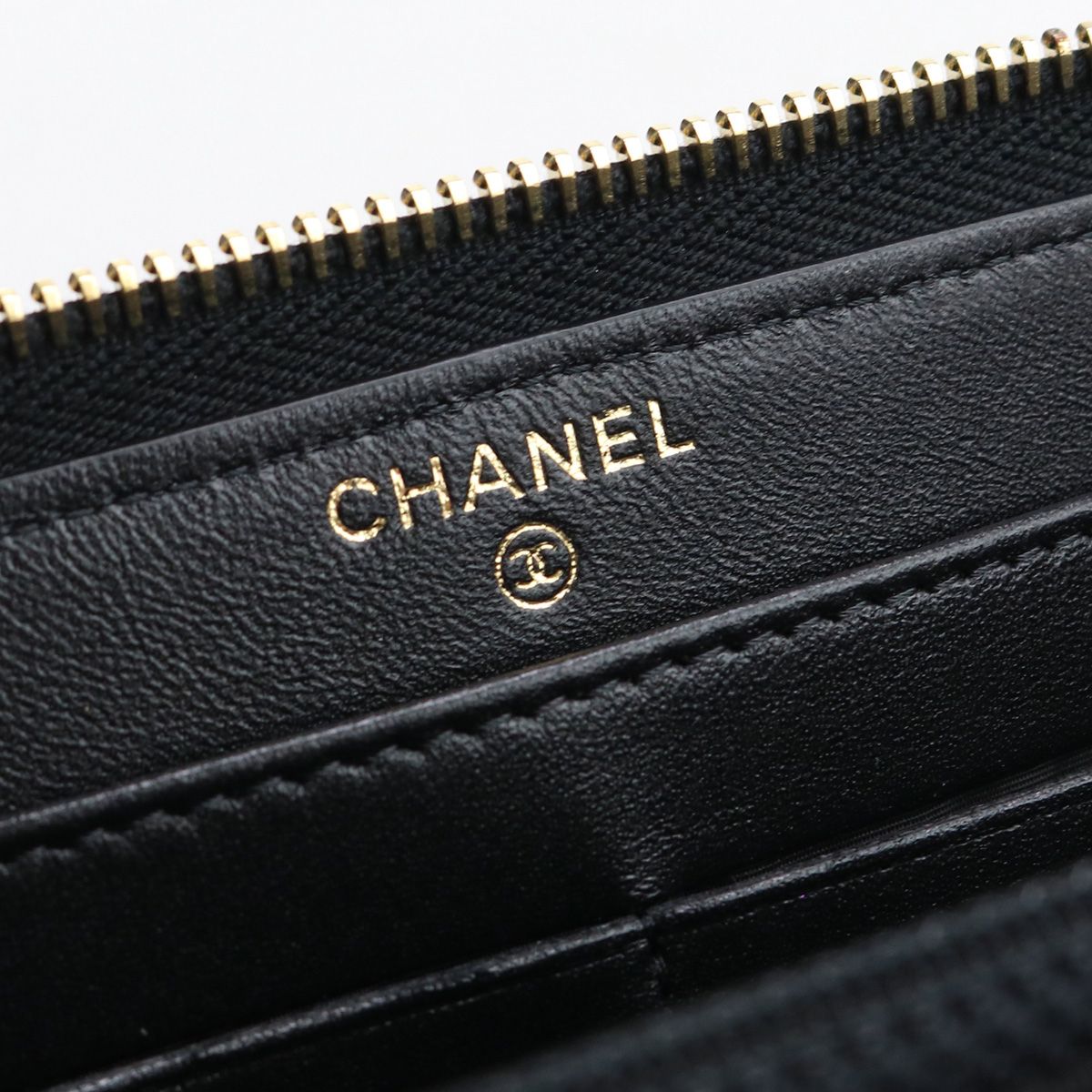 CHANEL シャネル 長財布ラウンドファスナー マトラッセ A82370 長財布