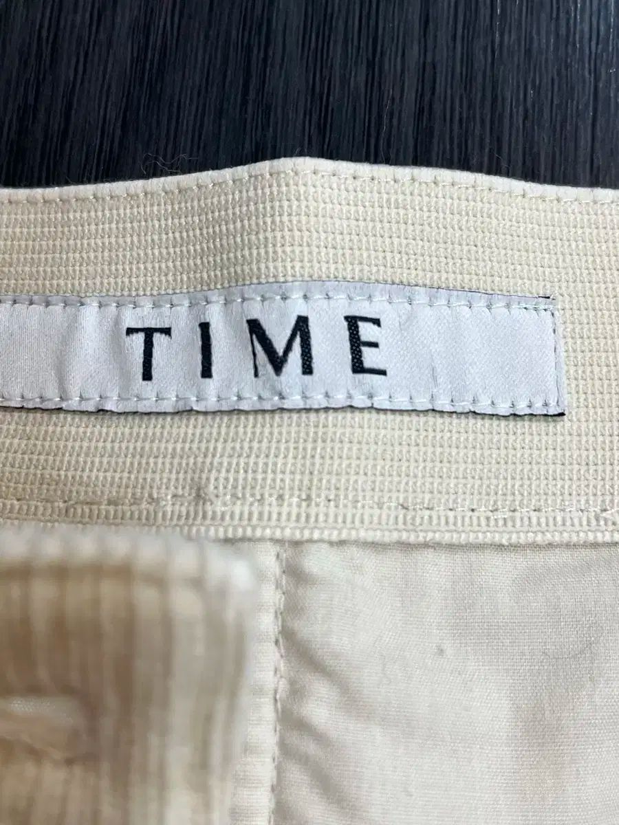 2021年 TIME アイボリー コーデュロイ ワイド パンツ DECORATOM_COM_BR