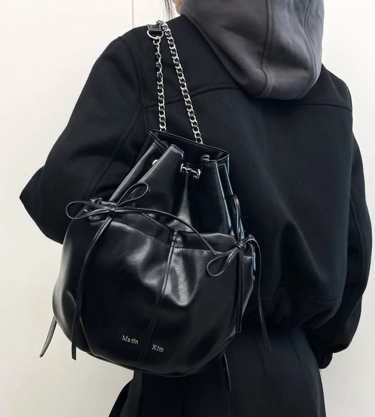 Matin Kim 新品 韓国 マーティンキム DRAW STRING RIBBON BACK Matin Kim 新品 韓国 マーティンキム DRAW STRING RIBBON BACK