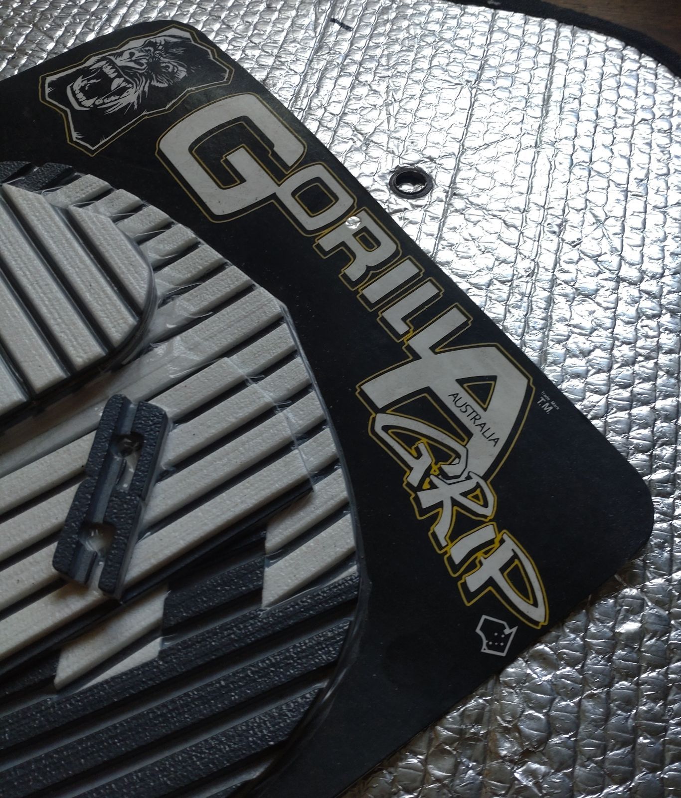 GORILLA＜税送料込＞ゴリラ グリップ 各種マリンスポーツの板の