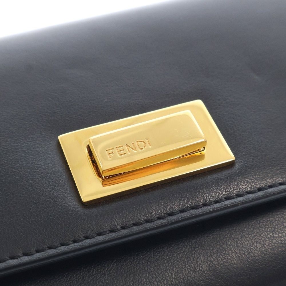 FENDI (フェンディ) ピーカブー コンチネンタルウォレット ロング 
