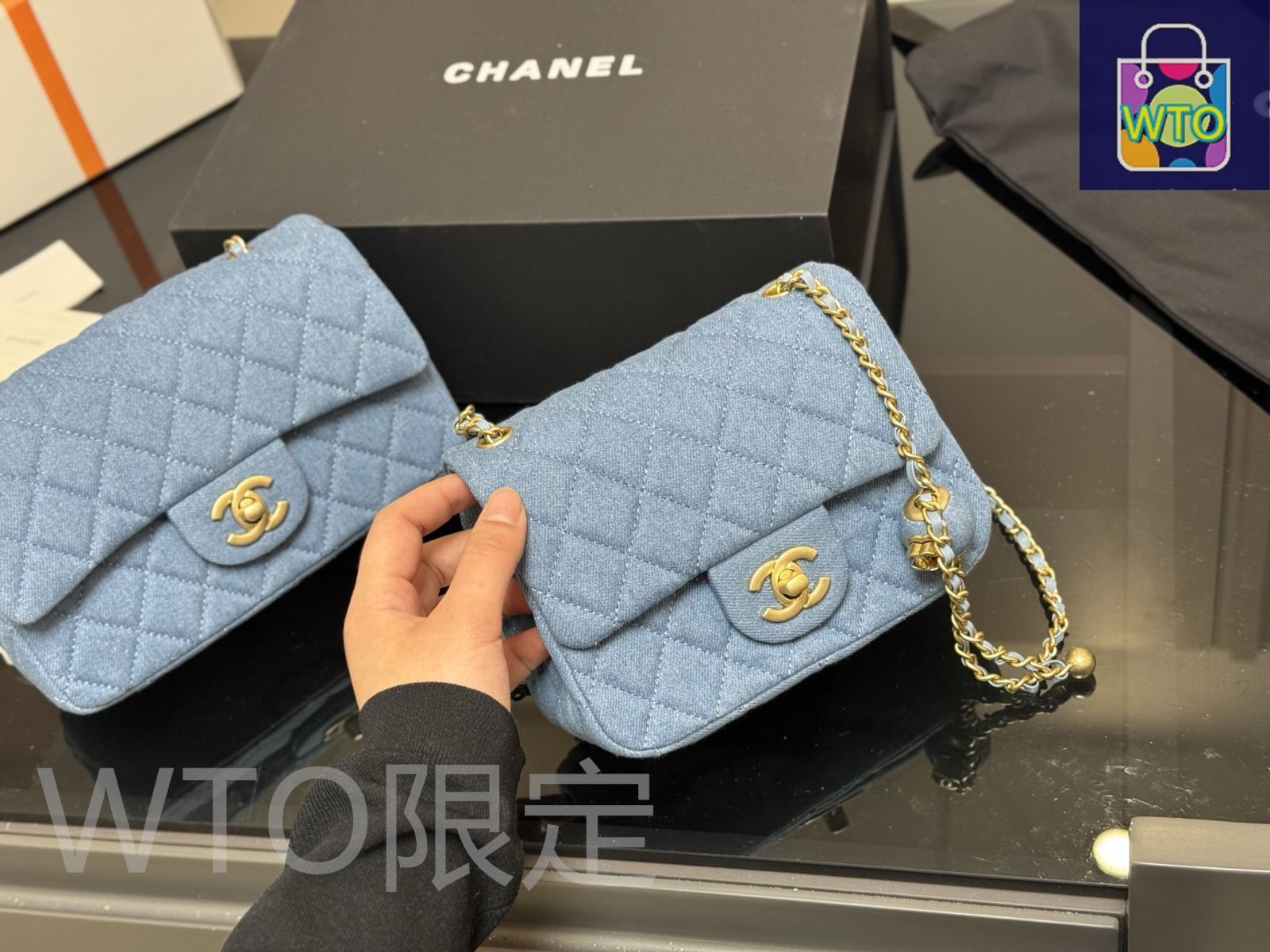 今日特価】Chanel Denim Flap Bag with Gold Ball Chain
