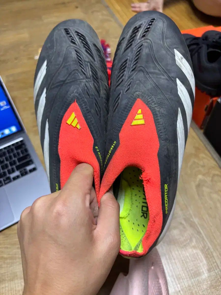 アディダス サッカーシューズ スパイク ネメシス　26.5 アディダス サッカーシューズ スパイク ネメシス 26.5 アディダス