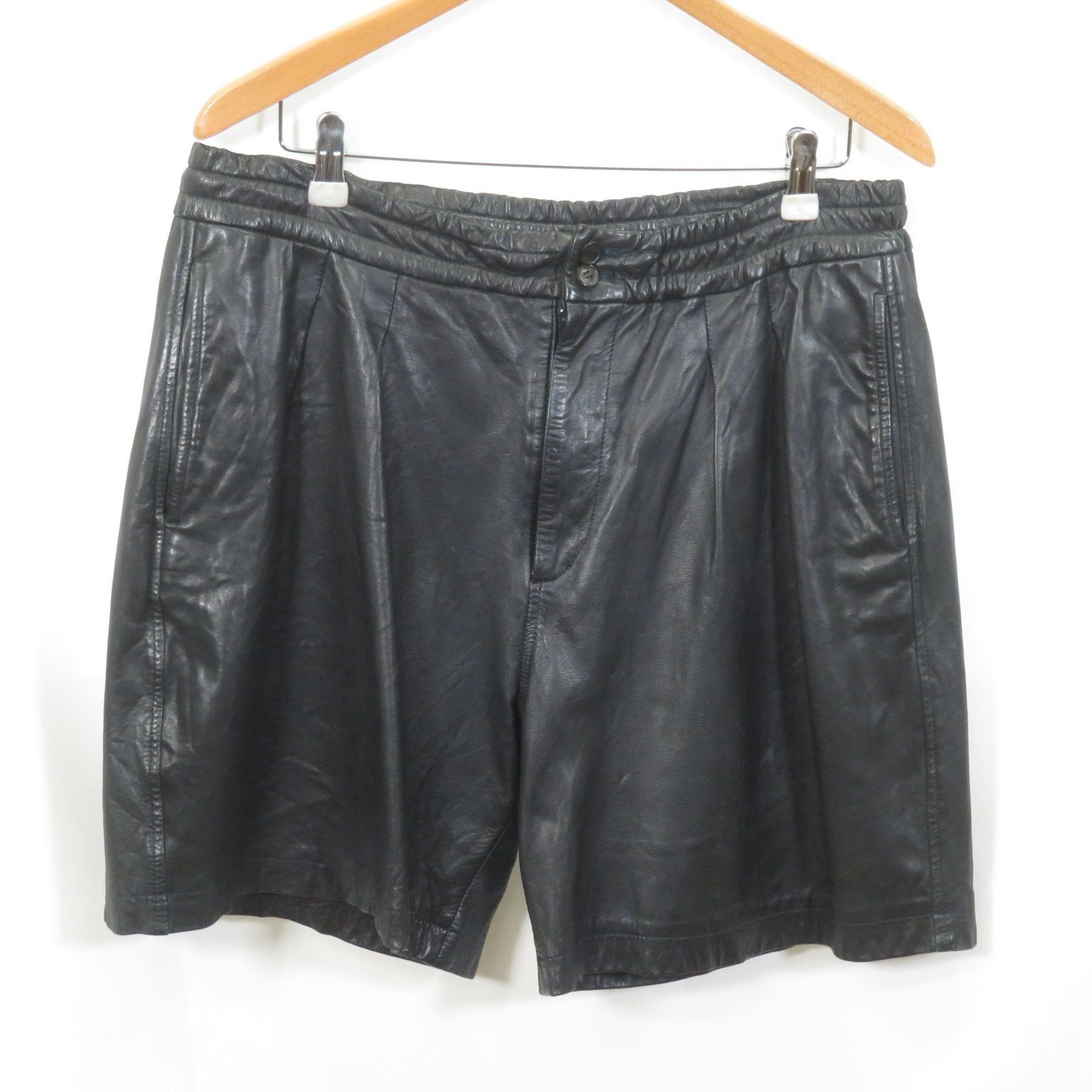 UNUSED レザー タック ワイド ショーツ ショートパンツ - メルカリ