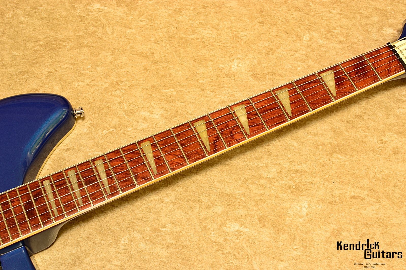 Rickenbacker 2000 Model 360 / Midnight Blue w/OHC - メルカリ