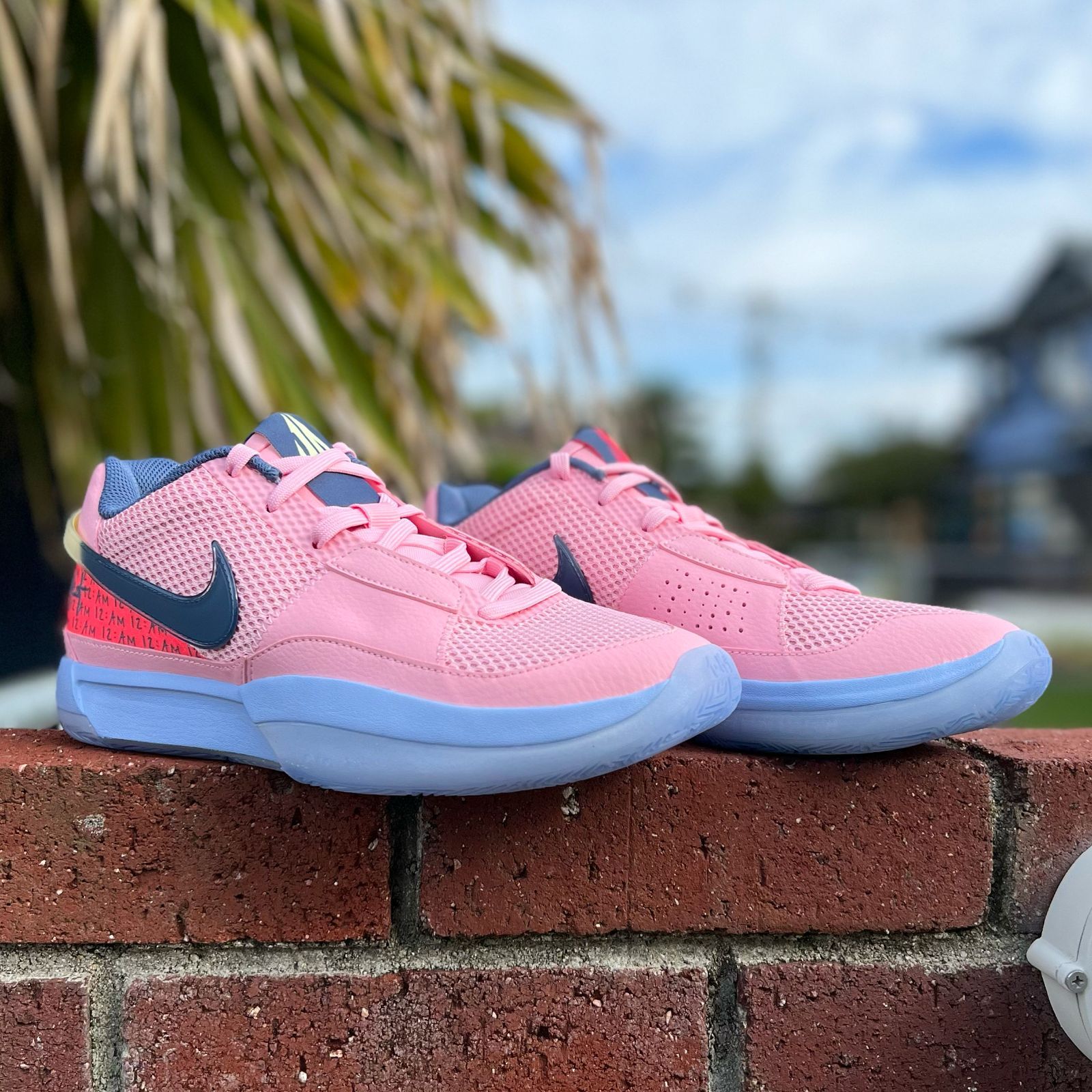 NIKE JA 1 'AUTOGRAPH' ナイキ ジャ 1 ジャ モラント 【MEN'S】 medium soft pink/diffused  blue-cobalt bliss FV1282-600