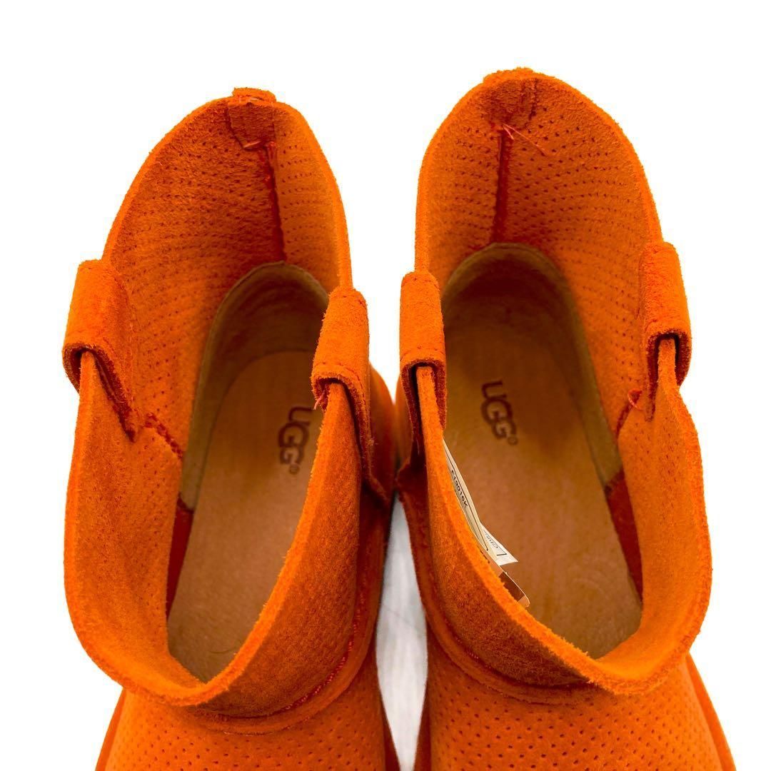 UGG オレンジブーツ 新品・未使用品 未使用・展示品】UGG アグ Classic Unlined Mini Perf クラシック