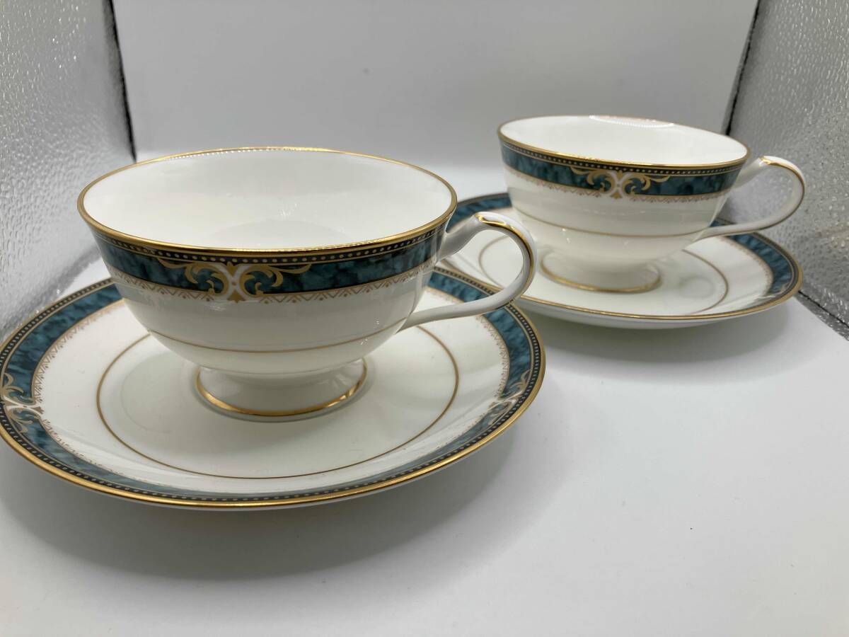 ノリタケ カップ&ソーサー Hana Sarasa 花更紗 カップ&ソーサーペア