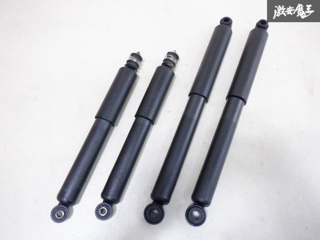 走行短】トヨタ ハイエース 200系 8型 純正ショック 1台分 【走行 