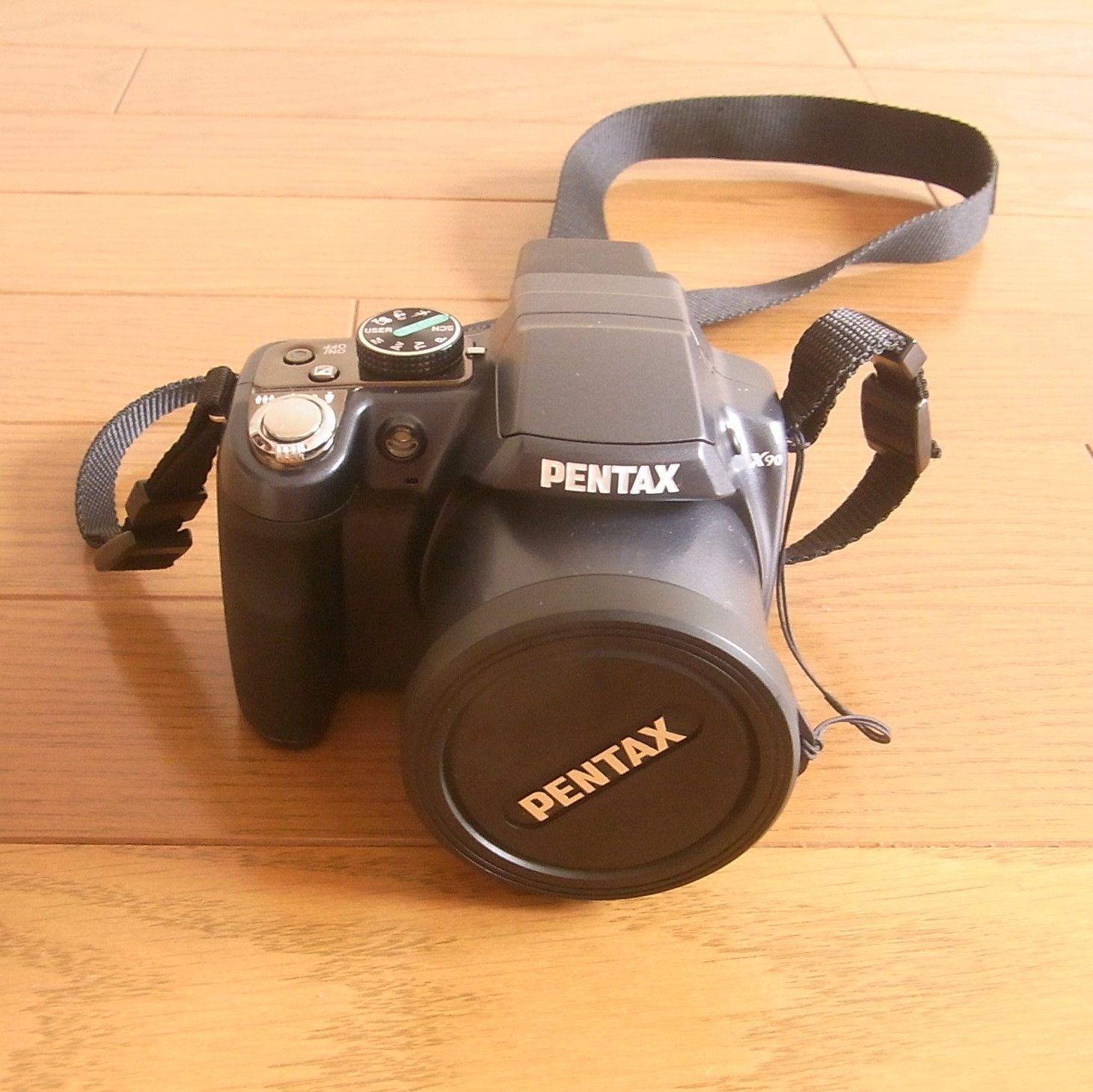 美品 動作確認済 PENTAX X90 ペンタックス ネオ一眼 デジタルカメラ