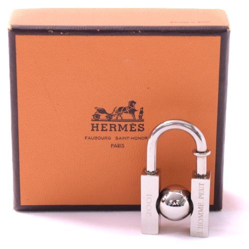 エルメス HERMES カデナ 地球 2001年限定 シルバー金具 未知なる地球の