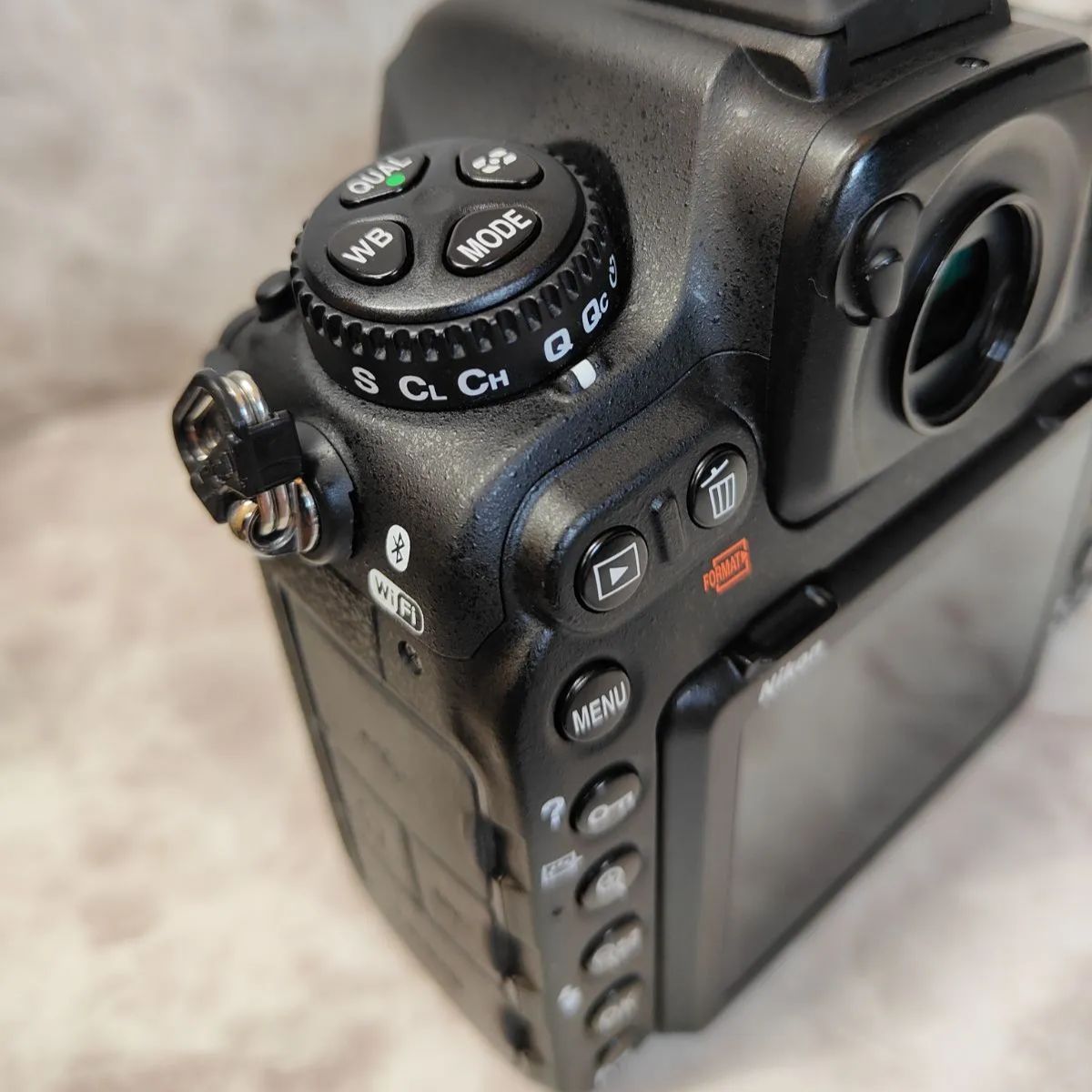 極美品】Nikon デジタル一眼レフカメラ D500 ボディ バッテリー