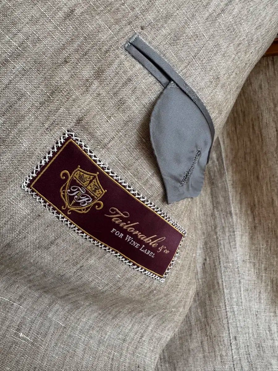 テーラブル ワインラベル ブランド ピュアリネンジャケット スーツ スーツ セットアップ 95 ー 100 WWW_OLIVIERBERNSTEIN_COM