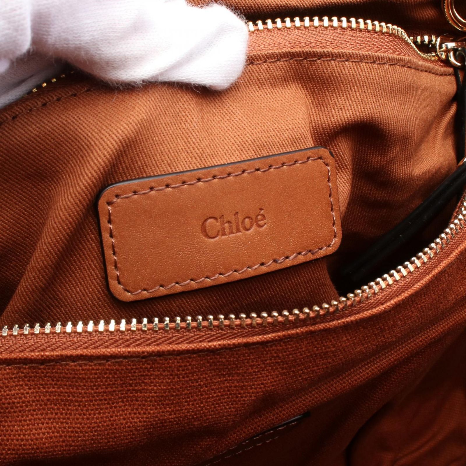 ☀ Chloe