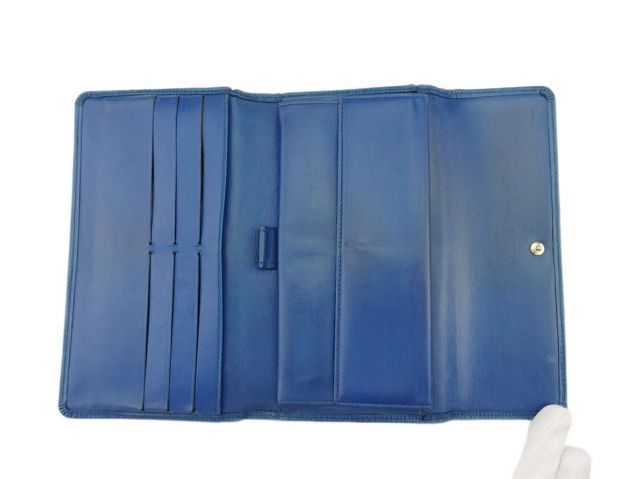✨美品✨ヴィトン エピ ポルトフォイユ インターナショナル 長財布 ブルー LOUIS VUITTON（財布 ・ ブルー・ネイビー/青色系）のフリマ