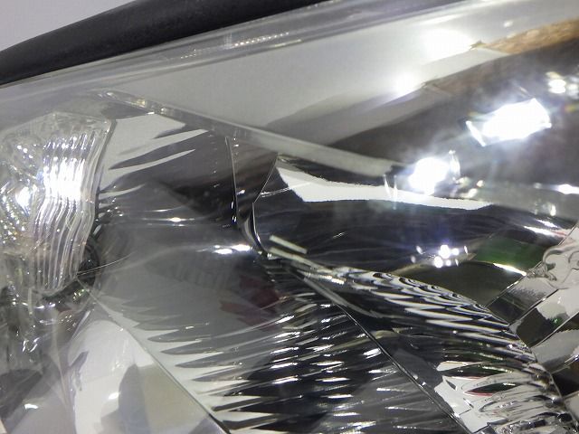 ヘッドライト左右