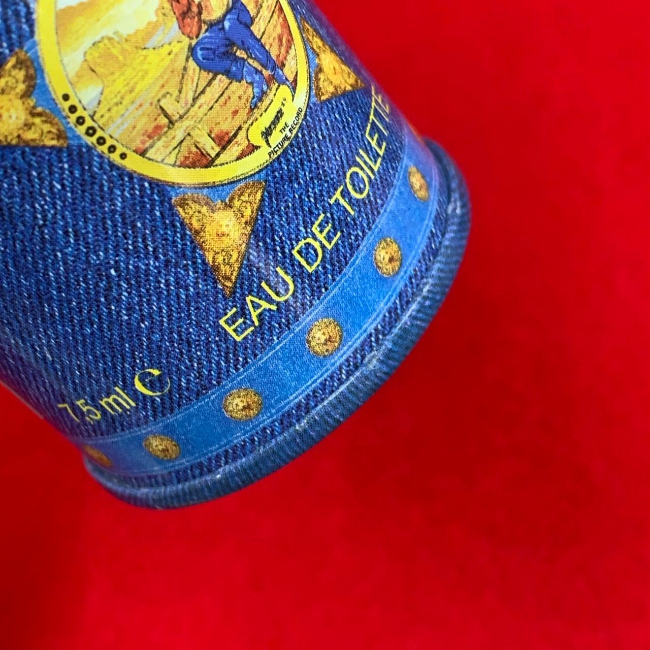 ブラックジーンズ