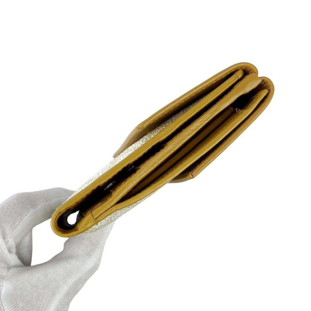 マカダム レザー