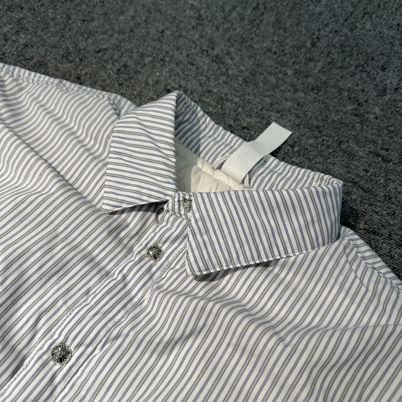 新品クロムハーツ LOOSE ENDS DOWN ストライプ シャツ 中綿 XL - メルカリ