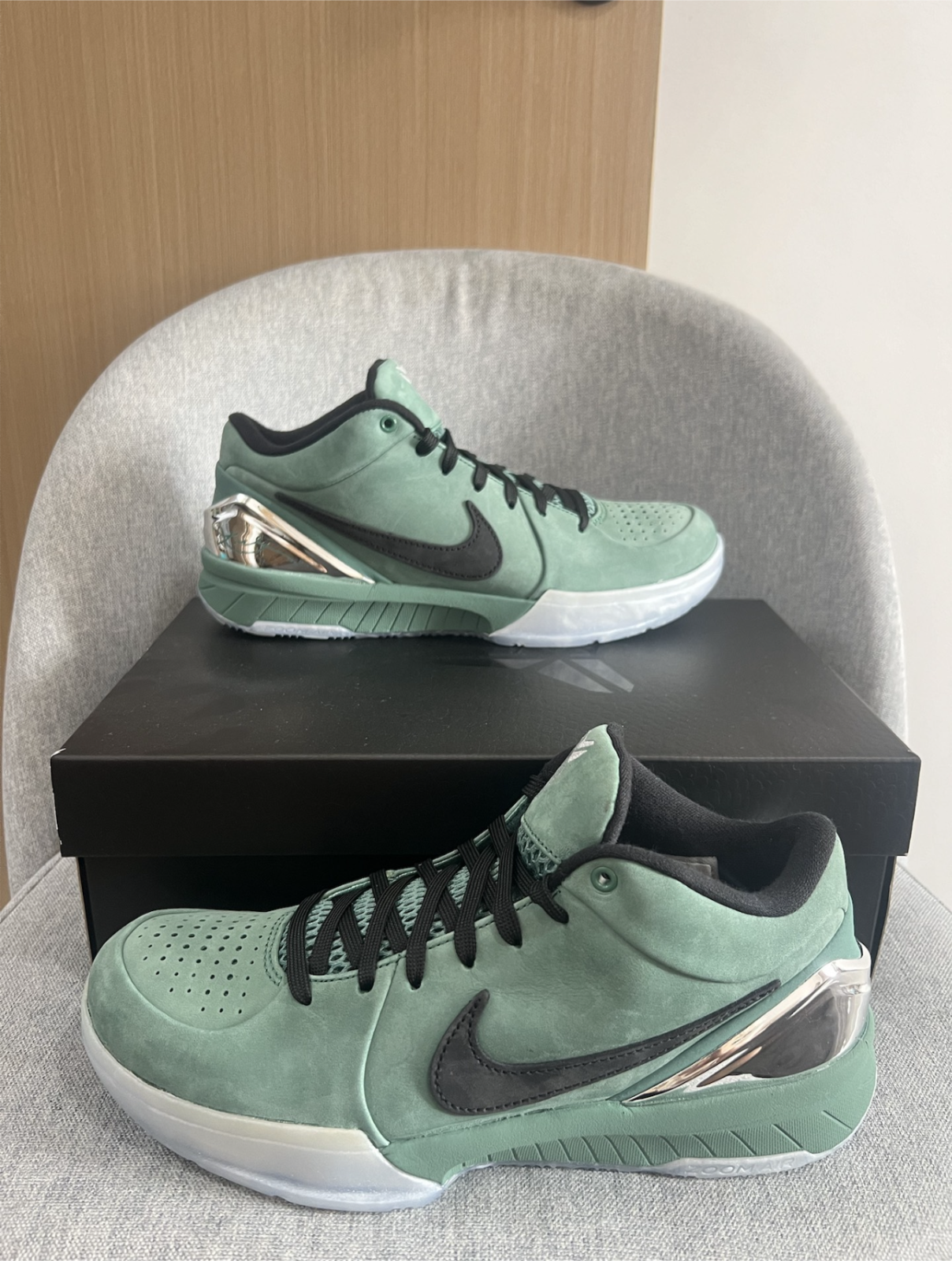 新品 Nike Kobe 4 Protro コービー4 プロトロ