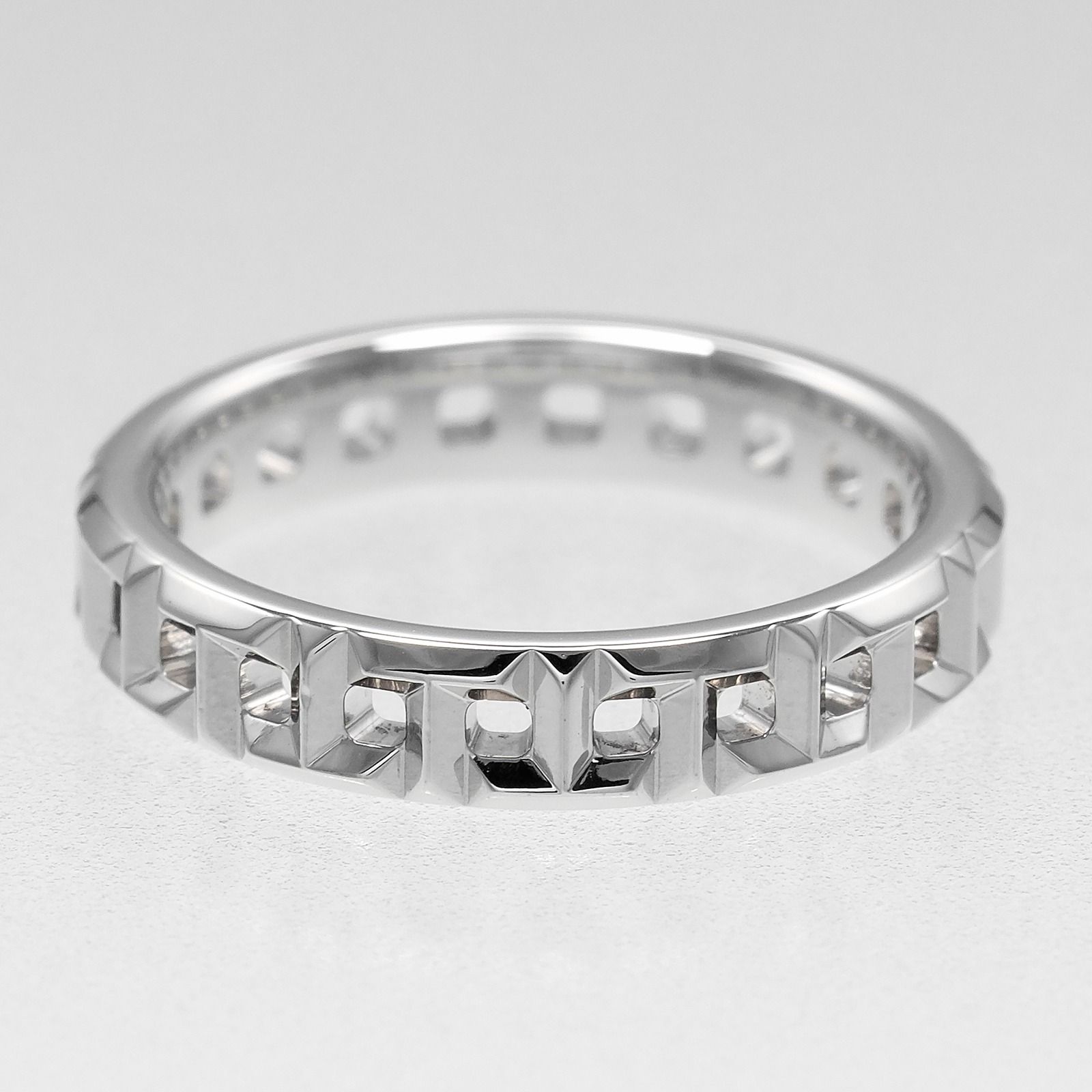 TIFFANY-Co.