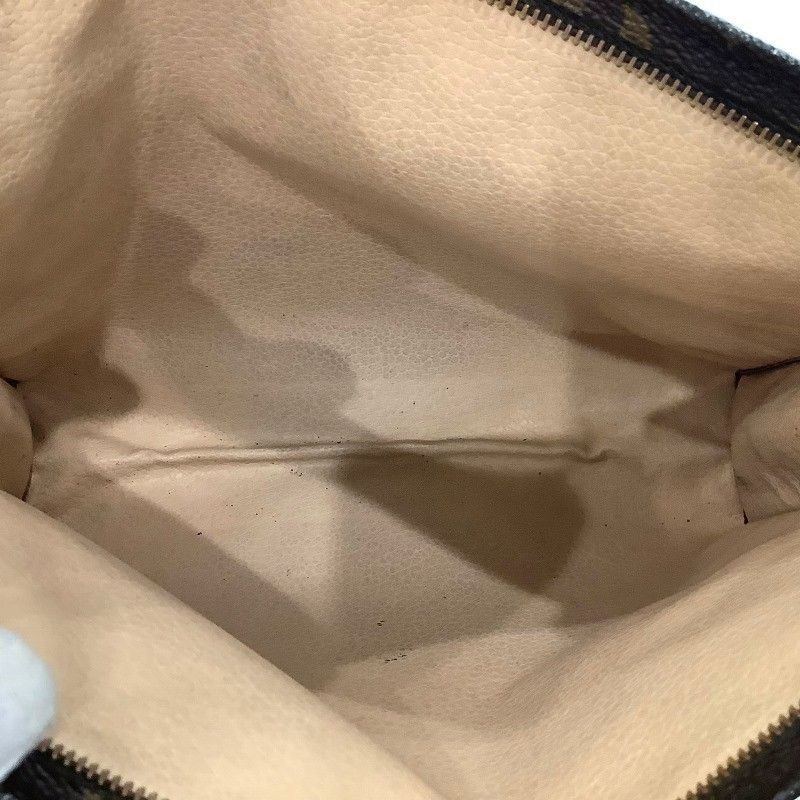 ルイヴィトン モノグラム