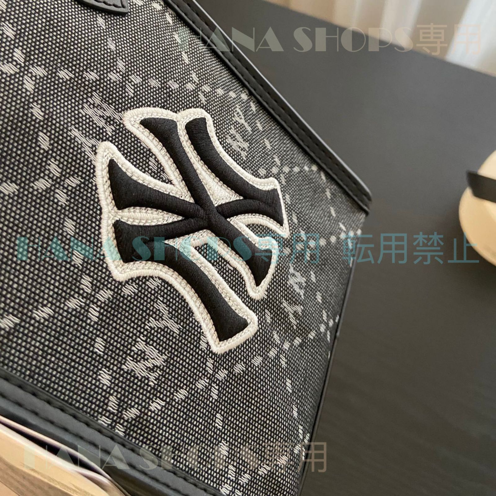 人気 美品 MLB メジャーリーグベースボール KIDS DIA MONOGRAM JQD MINI TOTE BAG NYロゴ ファッション レディース バッグ ダイヤ モノグラム ジャカード ラージ ハンドバッグ トートバッグ ブラック